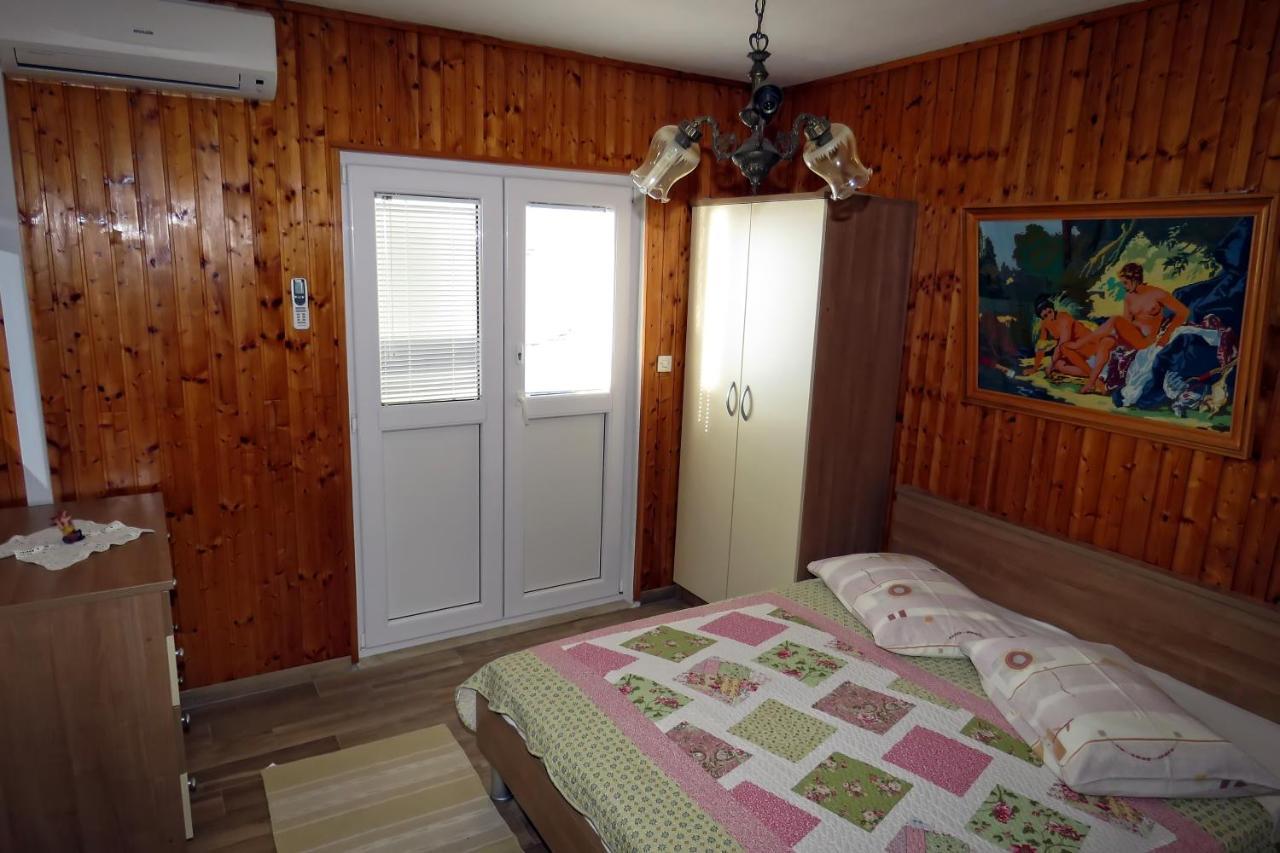 Apartments By The Sea Drasnice, Makarska - 5265 Exterior foto